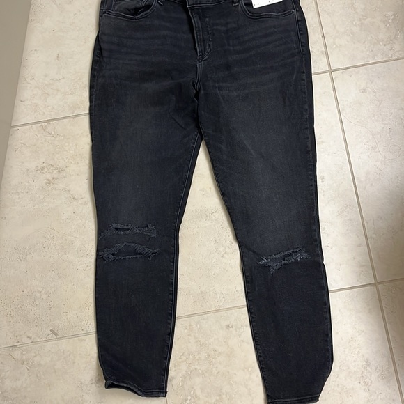NWT Abercrombie Jeans - Picture 4 of 5